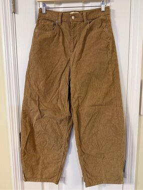 Universal Thread High Rise Easy Barrel Corduroy Pants | Size 6R | Camel Brown